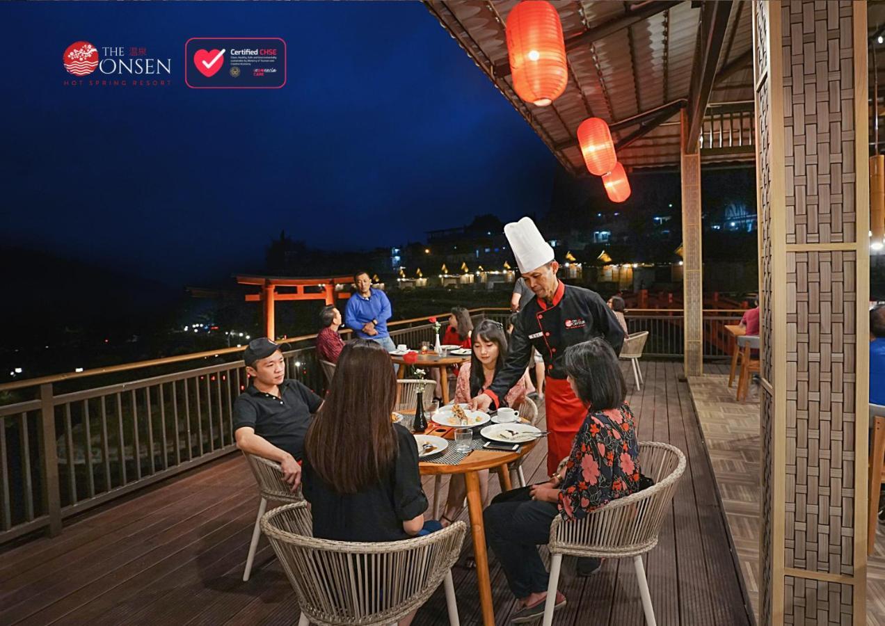 The Onsen Hot Spring Resort Batu  Buitenkant foto
